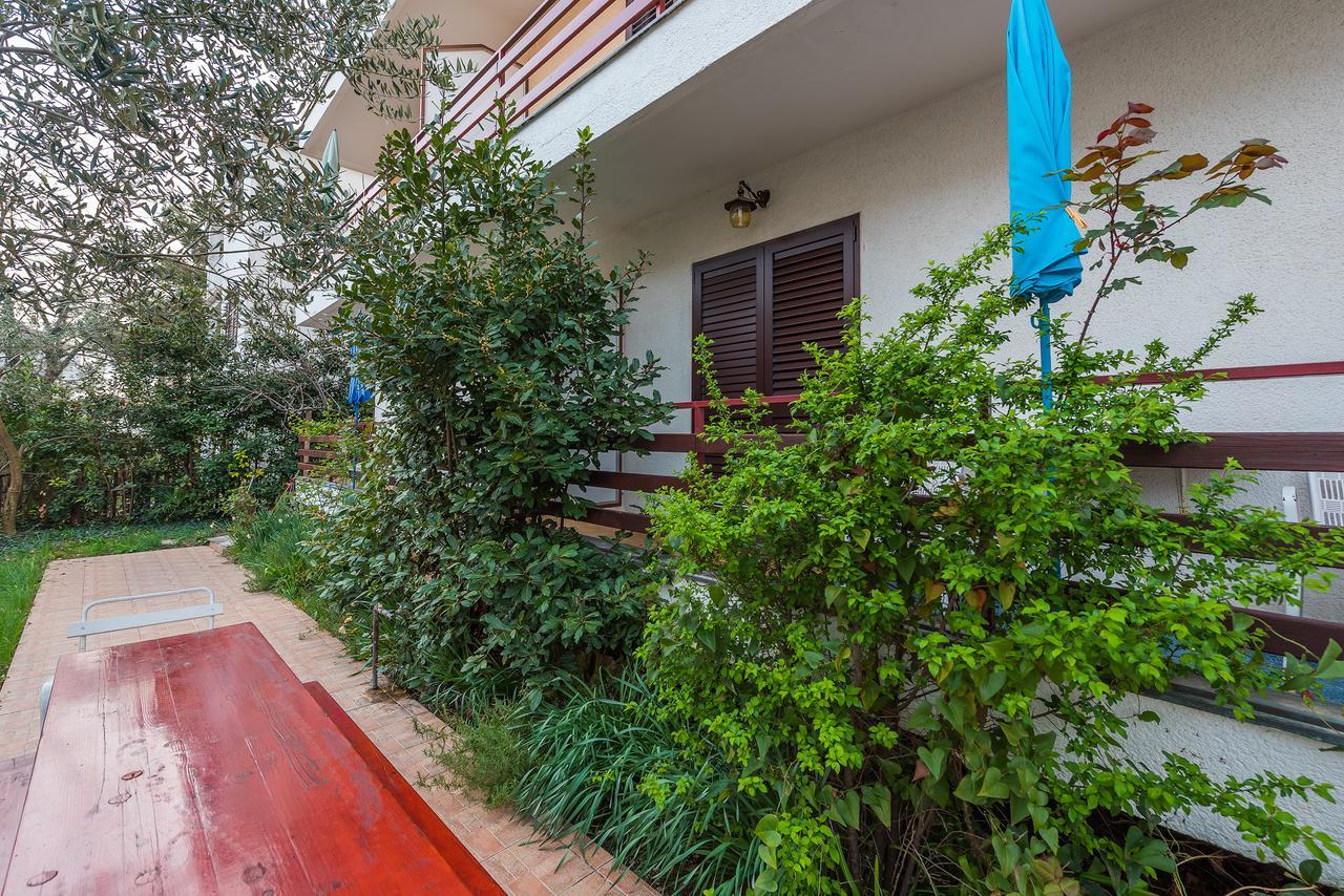 Apartments Boris Vodice Dış mekan fotoğraf